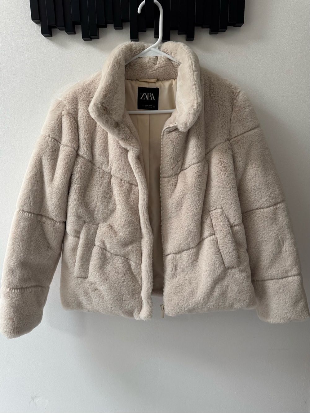 ZARA Cream Plush Faux Fur Coat